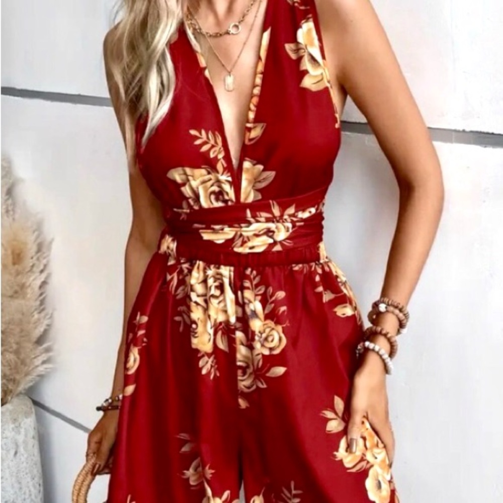 Dark red floral bohemian jumper romper adjustable straps tie size large (8/10)